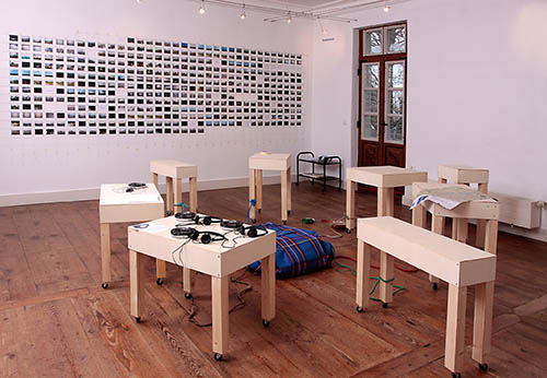Installation Entwurf eines Wetterberichts der Göppinger Künstlerin Monika Drach im Rahmen des Kavalierhaus-Stipendiums Langenargen, 2010. Foto: Marion Glaser