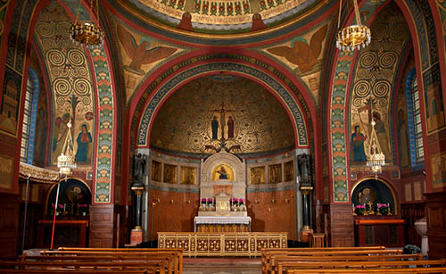 Der Inbegriff Beuroner Kunst: Das Innere der Gnadenkapelle. Foto: Erzabtei St. Martin, Beuron