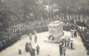 Feier der Enthüllung des von Bürgern der Stadt Sigmaringen initiierten Denkmals für Fürst Leopold von Hohenzollern (1835-1905)