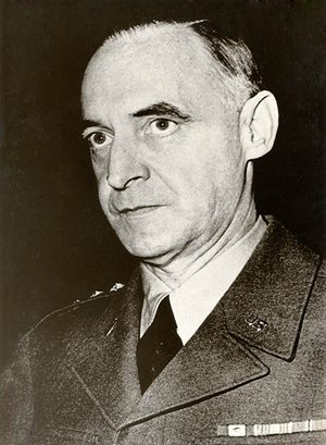 Lucius D. Clay, General der US-Armee, Nachfolger Eisenhowers und Militärgouverneur der US-amerikanischen Besatzungszone in Deutschland. Clay initiierte die Bildung der Bizone und beschleunigte die Demokratisierung in seiner Zone. Foto: LMZ Baden-Württemberg