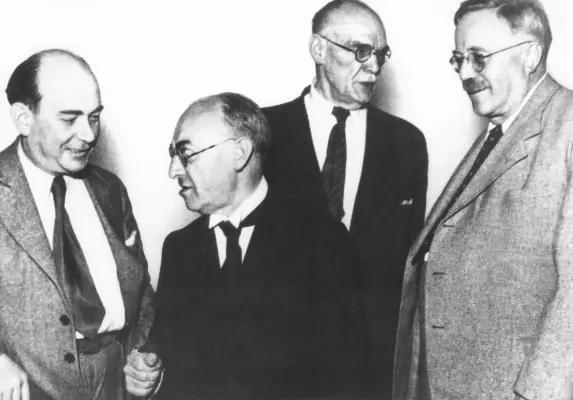 2. August 1948: Dreiländertreffen am historischen Ort auf dem Hohenneuffen. Foto: LMZ Baden-Württemberg