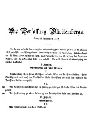 Verfassung Württembergs von 1919. Quelle: LMZ Baden-Württemberg Die erste Seite der Verfassung Württembergs von 1919.