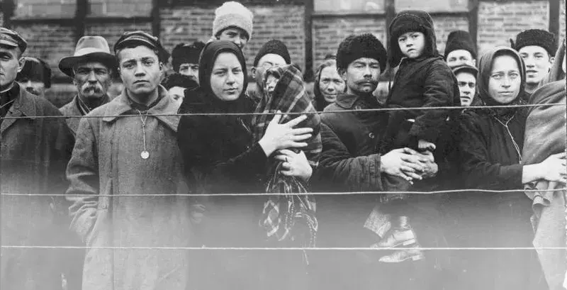 28. August: Tag der Russlanddeutschen. Foto: Bundesarchiv, Bild 102-08931 / CC-BY-SA 3.0