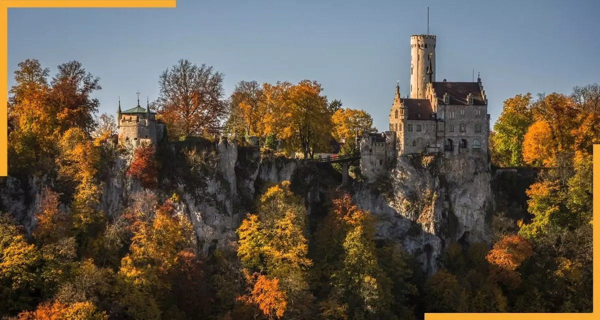 Schloss Lichtenstein im Landkreis Reutlingen. Foto via Canva.